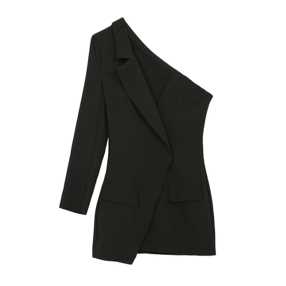 Deep V-shoulder irregular blazer